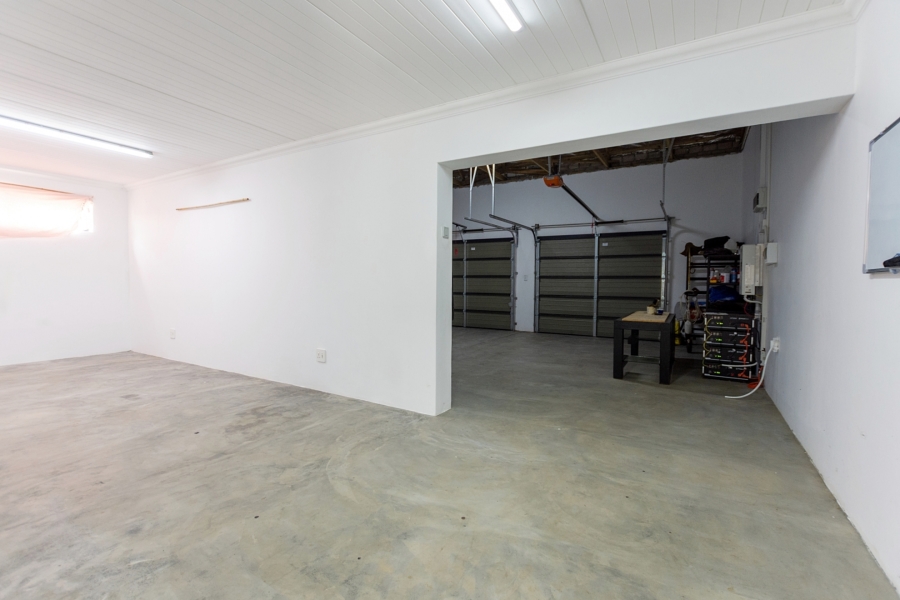 7 Bedroom Property for Sale in Jacobsbaai Western Cape